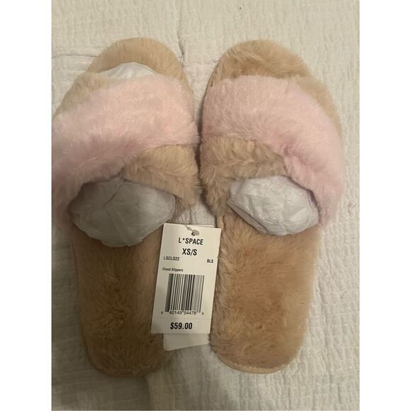 New L*Space Cloud Slippers - Picture 5 of 7